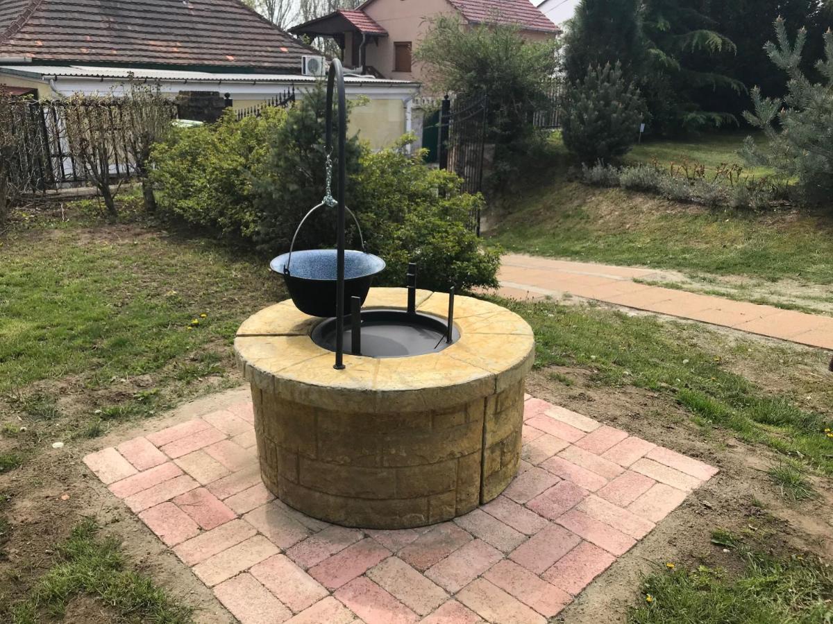 Levendula Apartmanhaz Badacsonytomaj Exterior foto