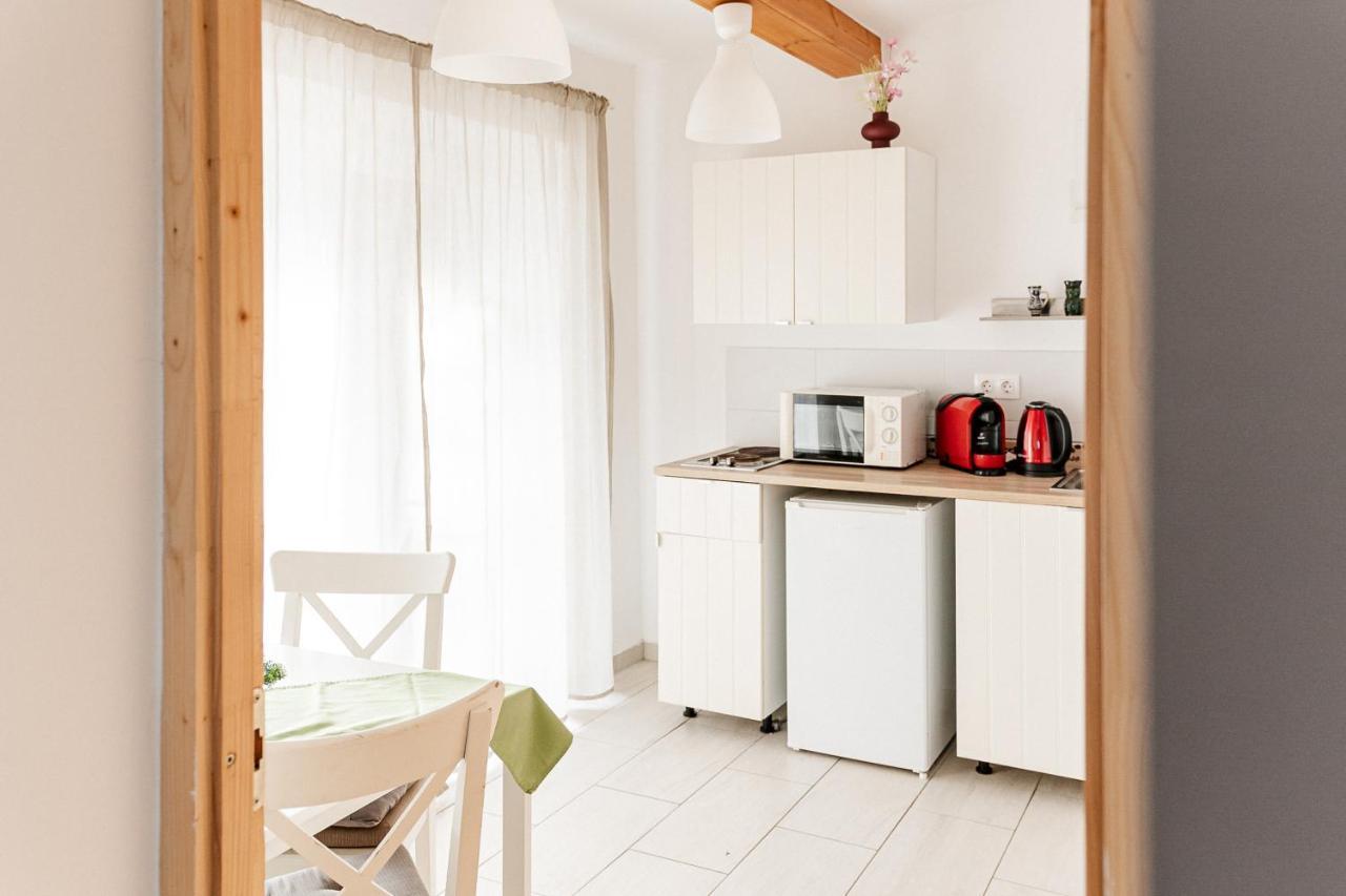 Levendula Apartmanhaz Badacsonytomaj Exterior foto