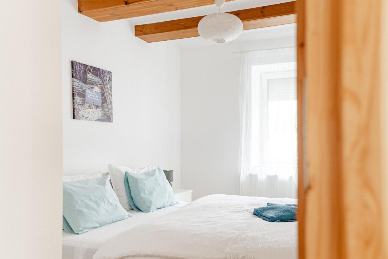 Levendula Apartmanhaz Badacsonytomaj Exterior foto