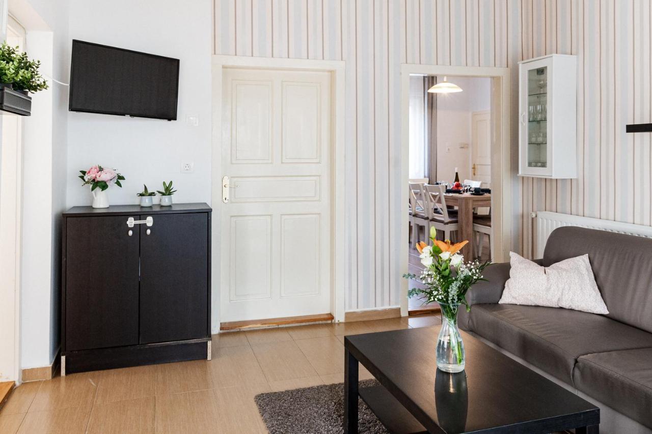 Levendula Apartmanhaz Badacsonytomaj Exterior foto